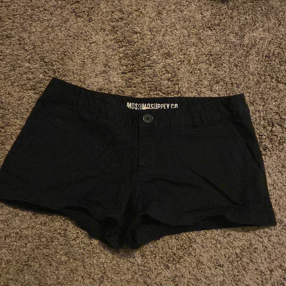 Barely worn black target shorts
